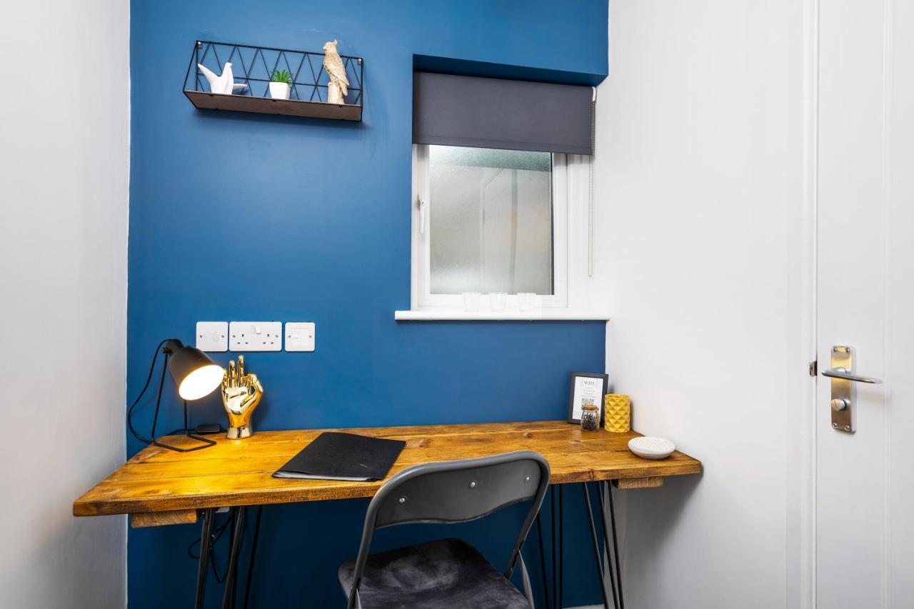 7 Bedroom House Ensuite Rooms, Fully Equipped Kitchen, Free Wifi, Tvs In All Rooms City Centre Close To A46 Inspire Homes コヴェントリー エクステリア 写真